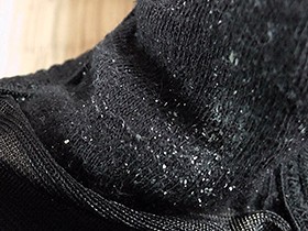 投稿/息子の嫁（28歳）の汚れたパンツ　サンプル画像04